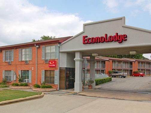Econo Lodge Huntsville- University Area Екстериор снимка
