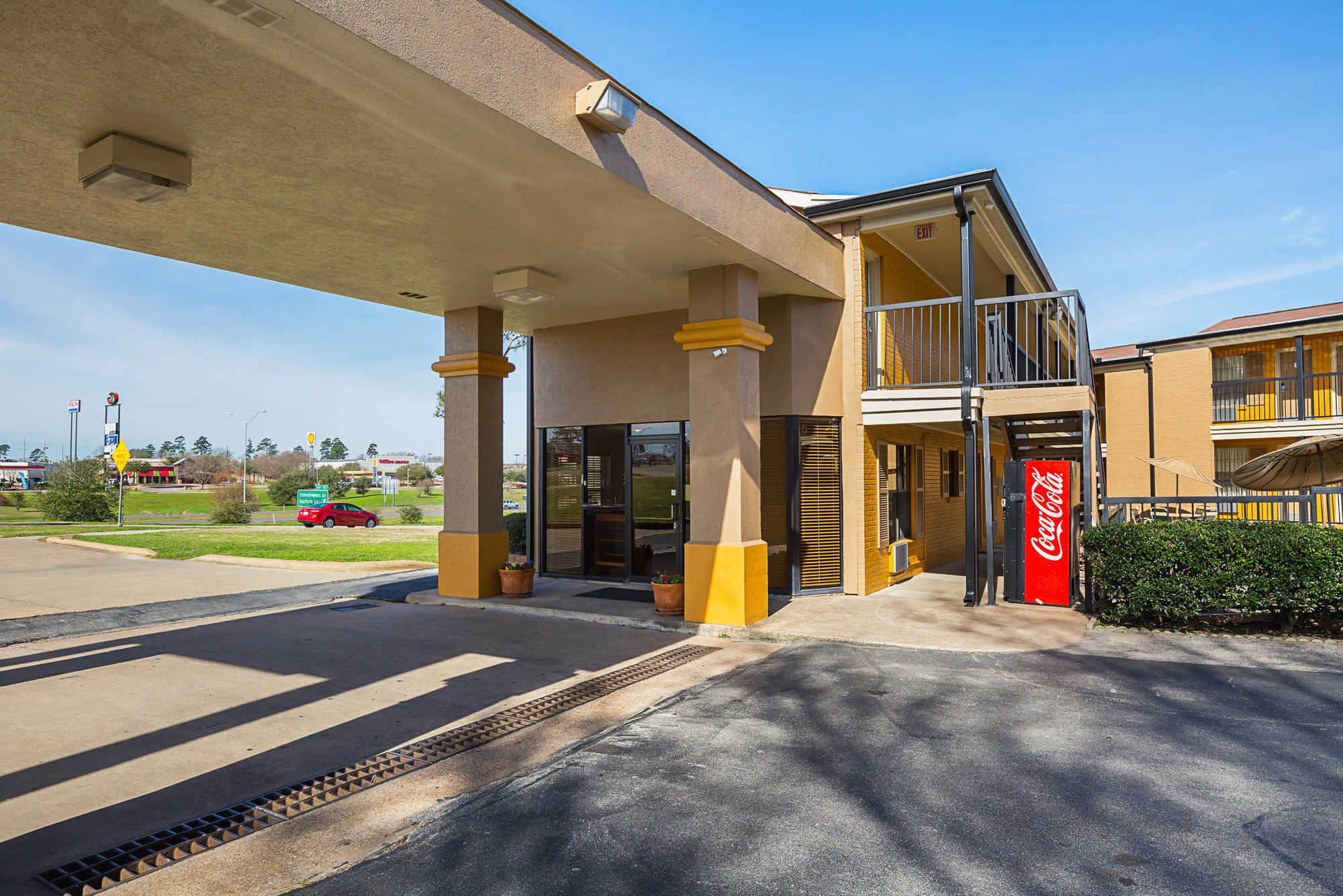 Econo Lodge Huntsville- University Area Екстериор снимка