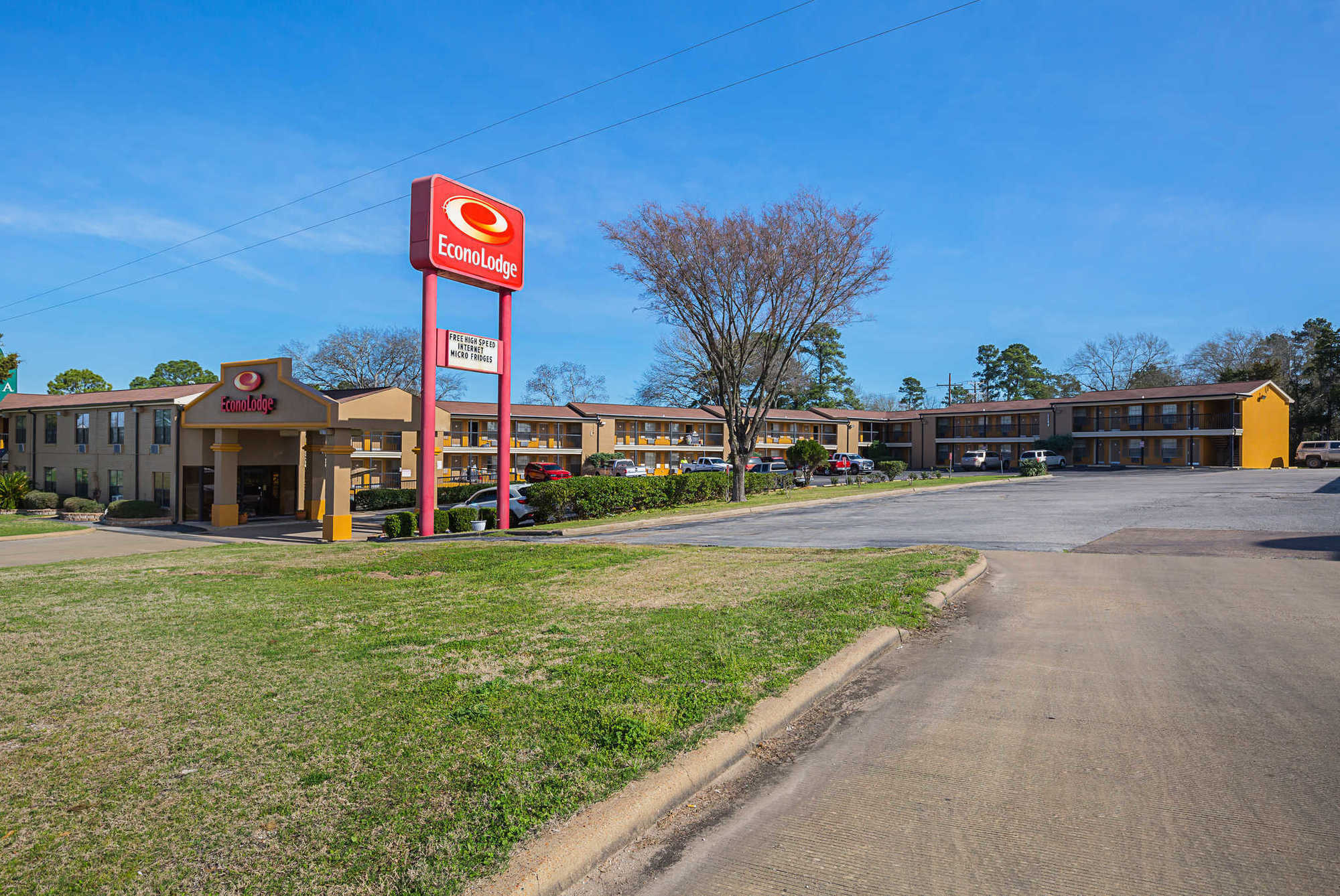 Econo Lodge Huntsville- University Area Екстериор снимка
