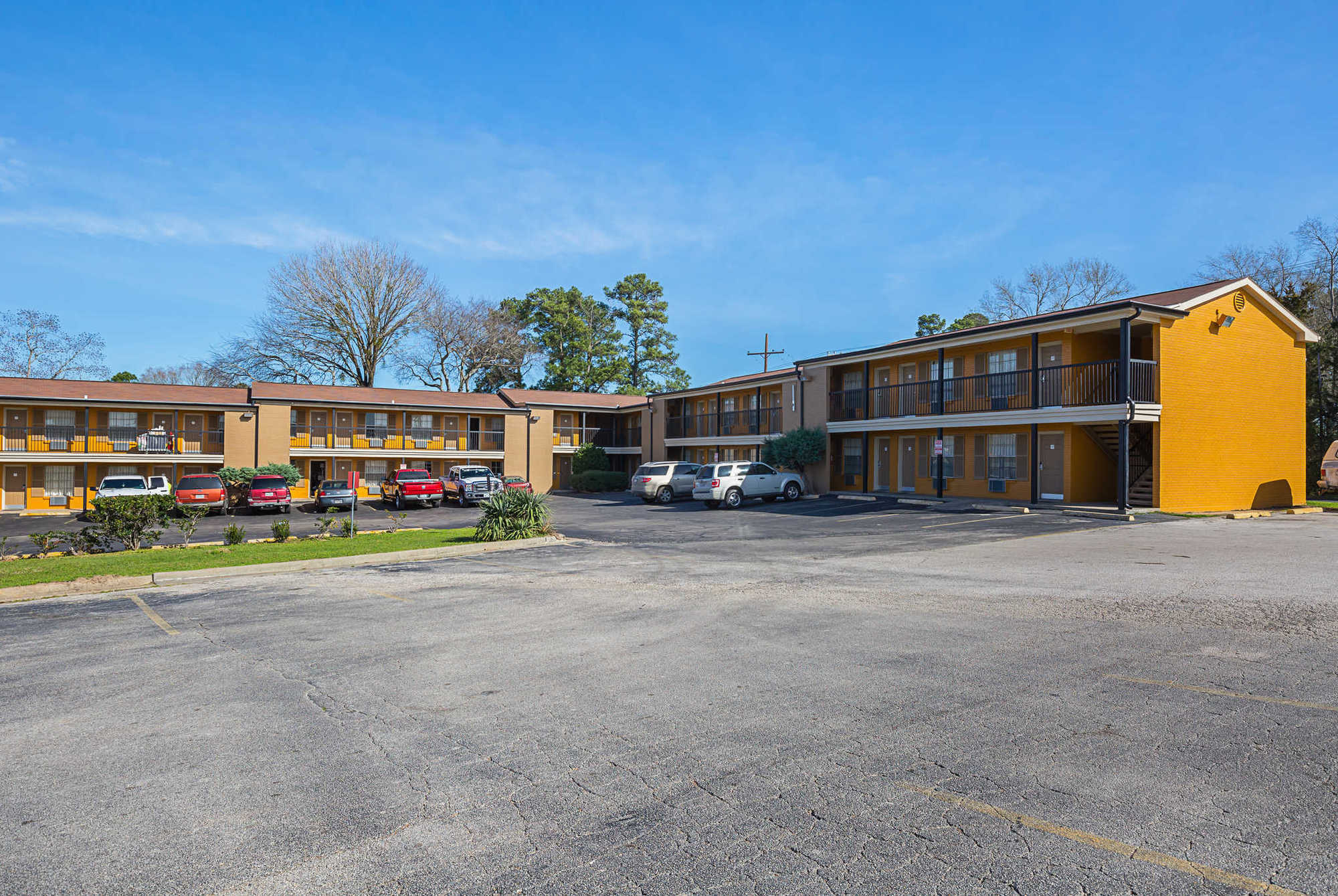 Econo Lodge Huntsville- University Area Екстериор снимка