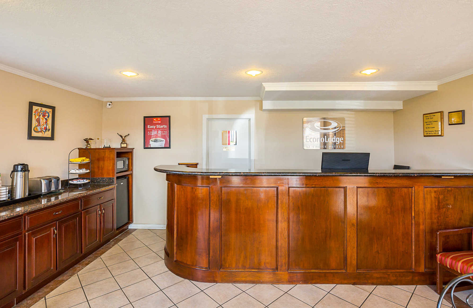 Econo Lodge Huntsville- University Area Интериор снимка